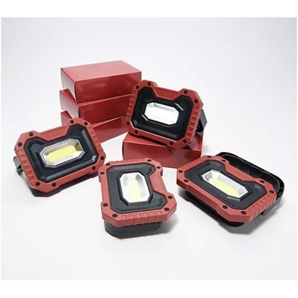 BrightEase‎ Set of 4 Work Lights 500 Lumen with Magnets Red